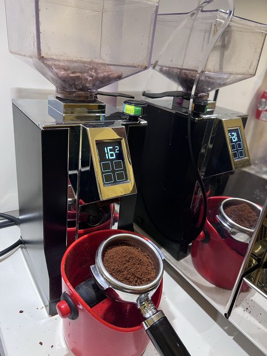 Кафемелачка Eureka Mignon Perfetto (Silent Range)