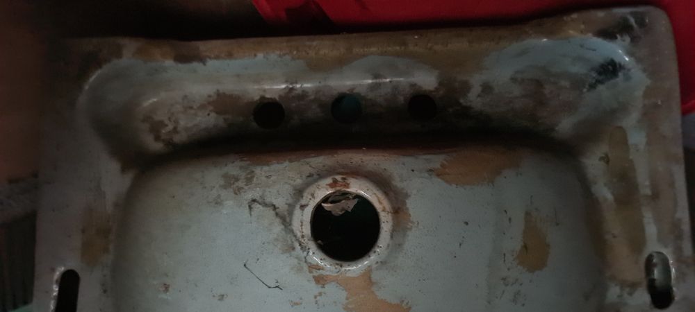 Продам раковины керамика