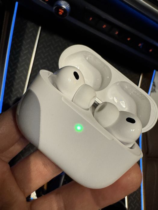 AirPods Pro 3 varianta UK, sigilate! Trimitere imediată!