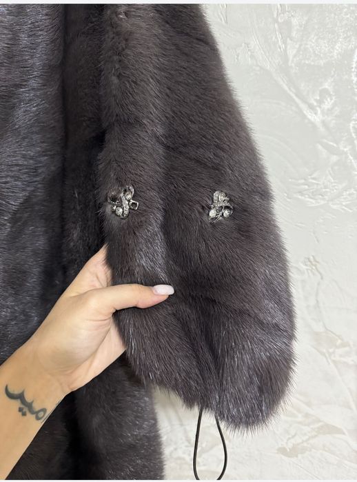 Продам норковую шубу(Канада)