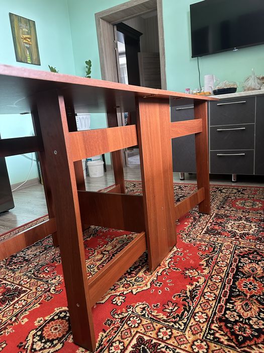 Продажа стола