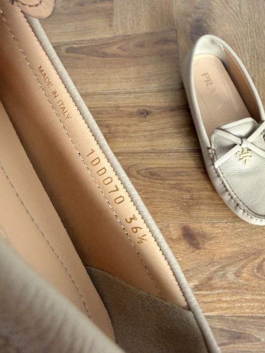 Лоферы Prada 36,5рр