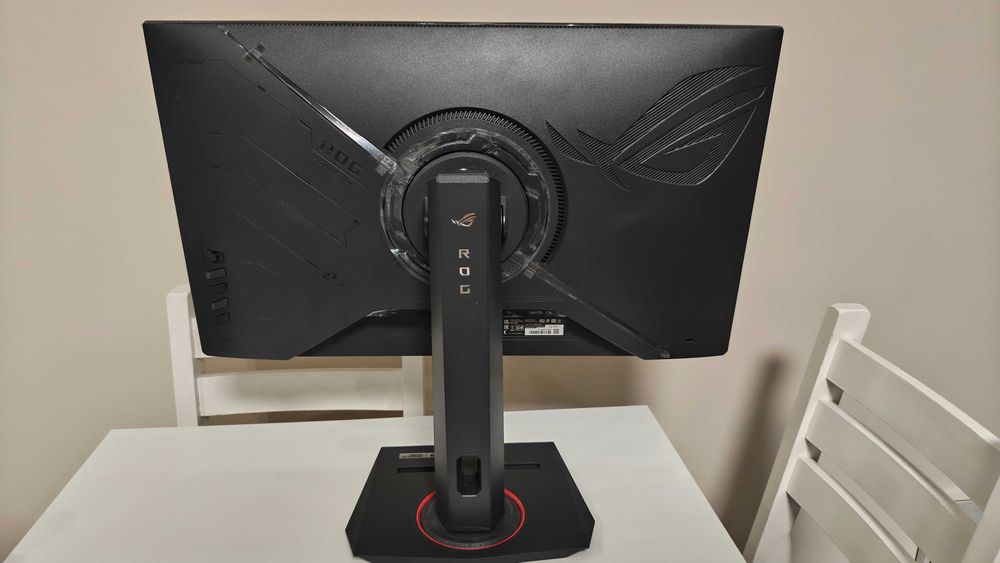 Монитор Asus rog strix 27' ips 180hz 1440p