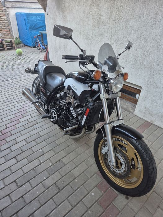 Yamaha VMAX, nu Suzuki,Honda,