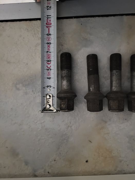 Болтове за мерцедес