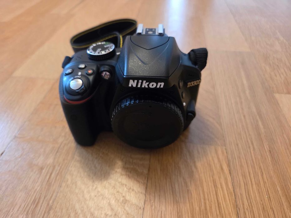 Nikon D3300 ブラック  M777 Nikon デジタル一眼レフカメラ D3300