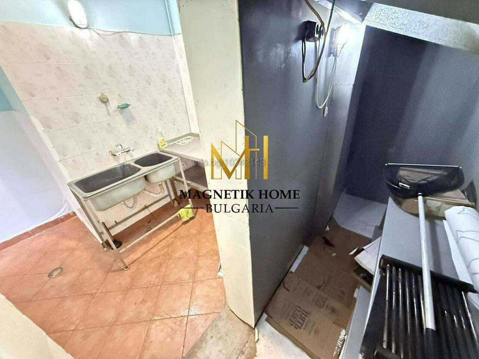 Дава се под наем Офис в Бургас, Възраждане - 41 кв.м за 306 € - Снимка #2