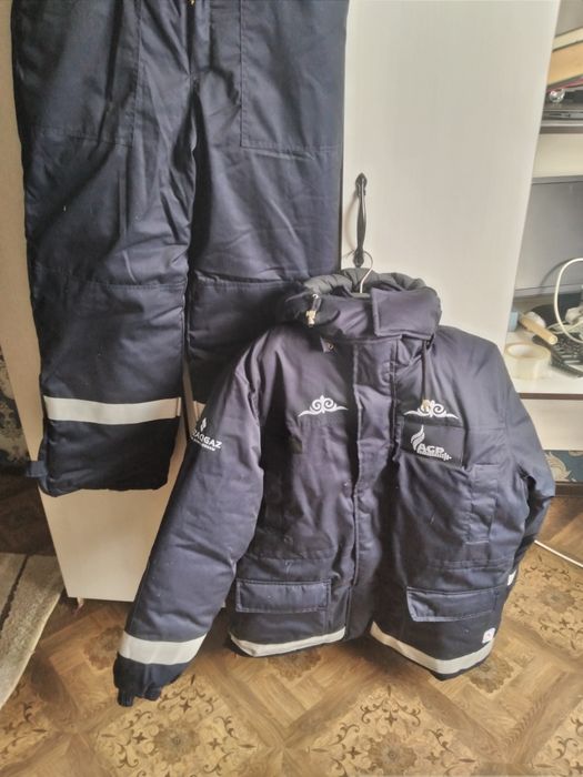 Продам спец.одежду