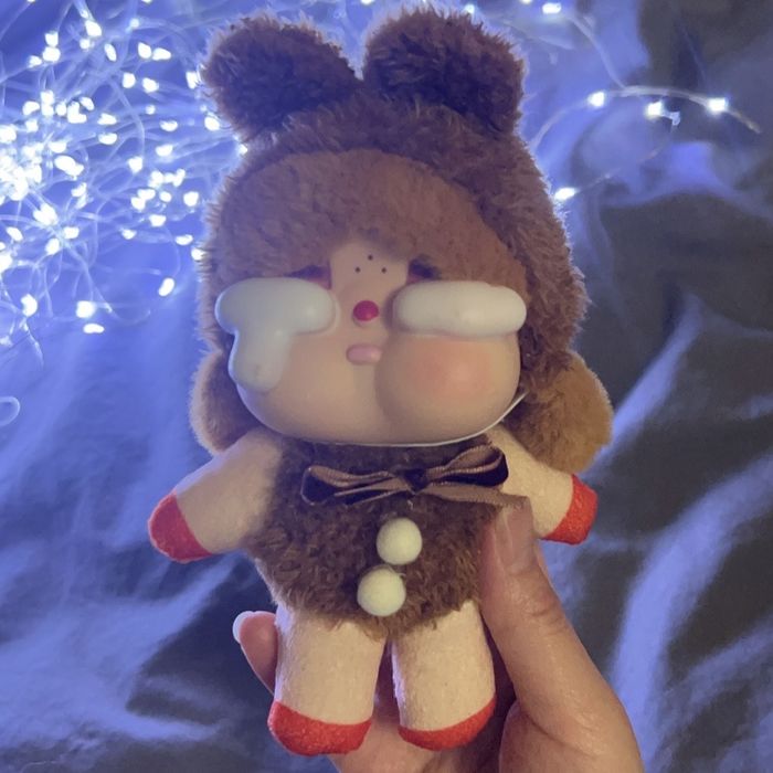 Продаю Лабубу игрушки и т.д.