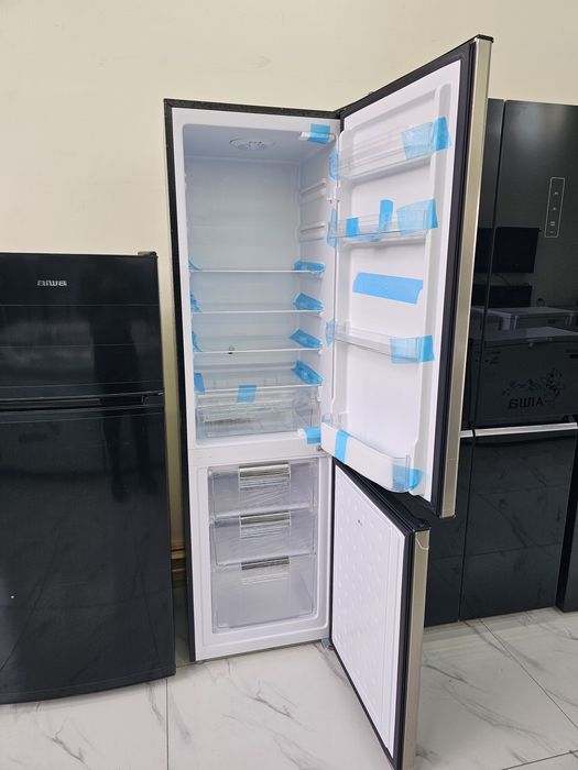 Двухкамерный холодильник Aiwa