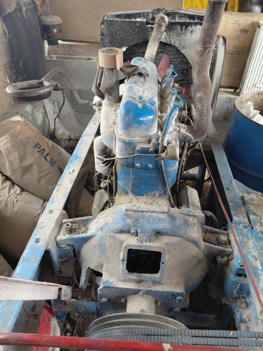 Vand moara cu motor de u650