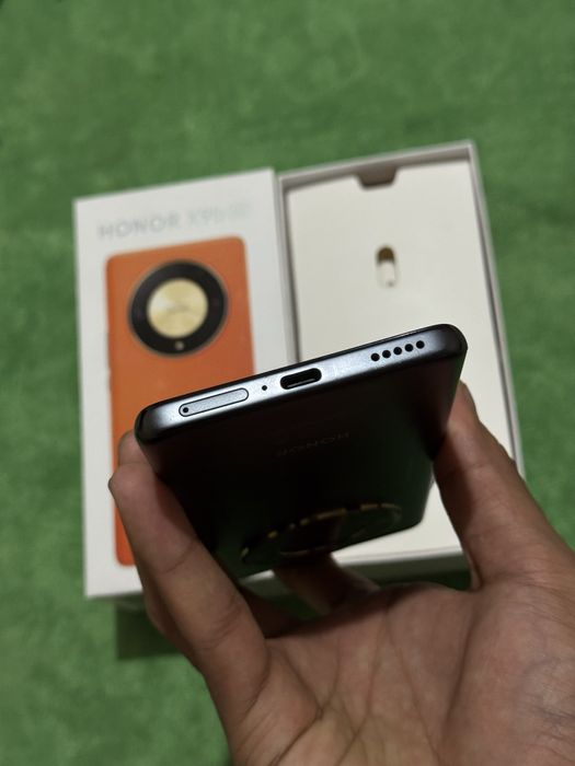 Honor x9B 8/256 idial