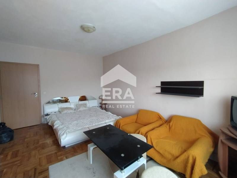 Дава се под наем Тристаен апартамент в Варна, Владислав Варненчик - 80 кв.м за 384 € - Снимка #10