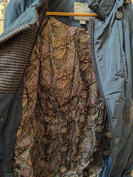 Продаётся женская куртка