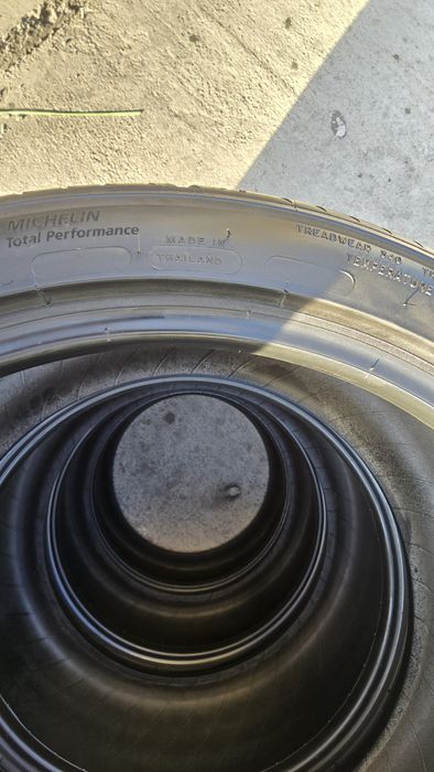 225/45/R21 Michelin pilot sport