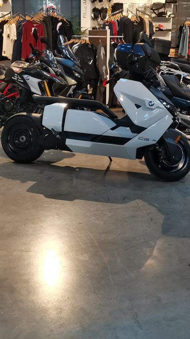 BMW CE 04 Motocicleta/scuter electric 2023, scuter,