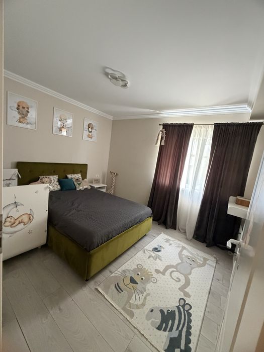 Proprietar vand casa!!!