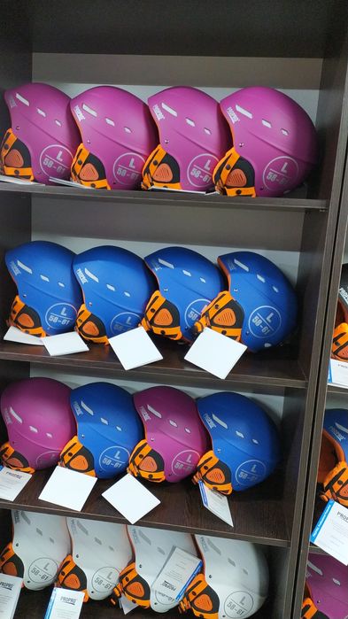 Новый, Горнолыжный Защитный Шлем для Лыжника и Сноубордиста! Экип!