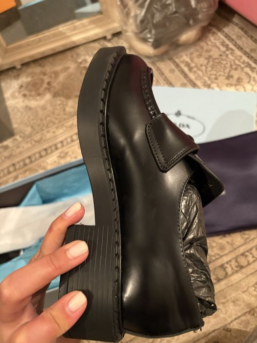 Лофер прада 40 размер