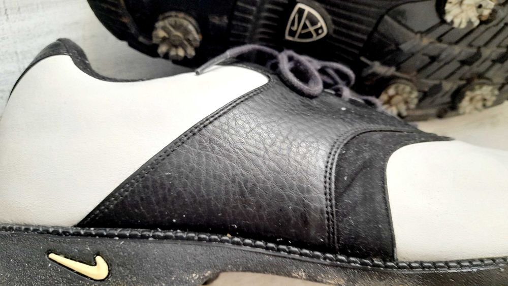 Pantof Nike Golf editie speciala