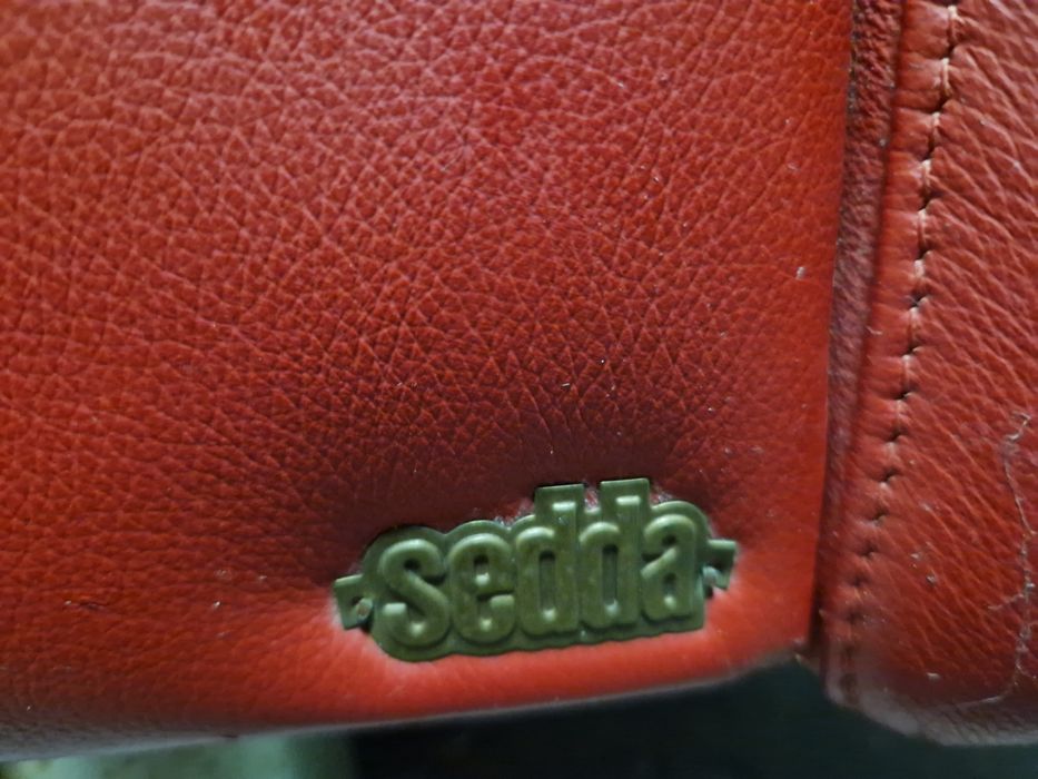 Canapea extensibila din piele naturala sedda