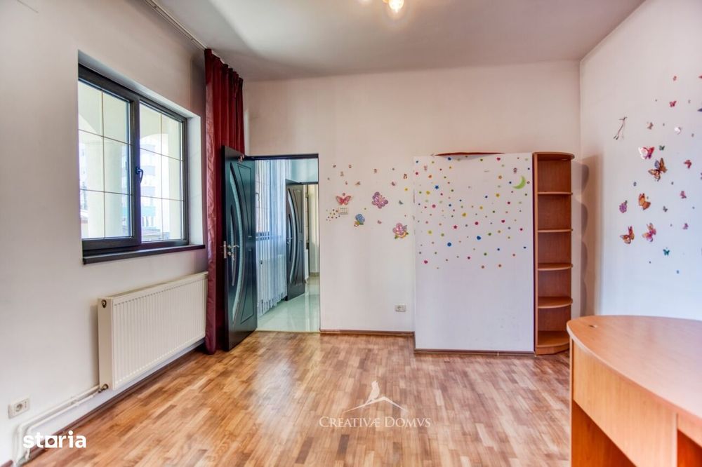 Apartament cu 3 camere, 2 locuri parcare / Sebastian - 13 Septembrie