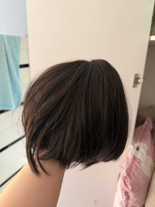 Продам парик каре прическа