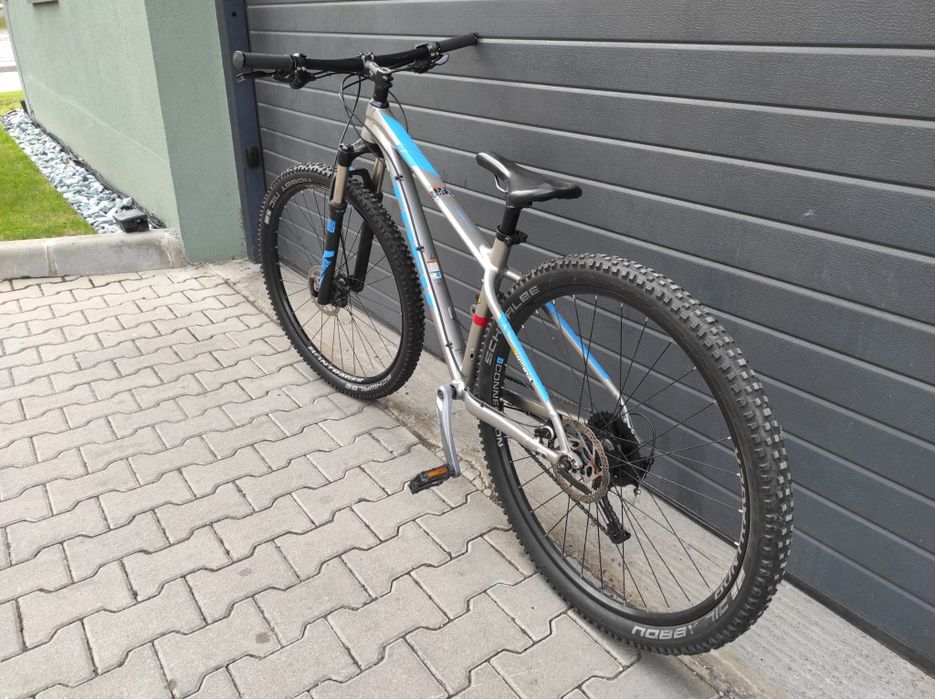 Vand Bicicleta TREK X-Caliber 7