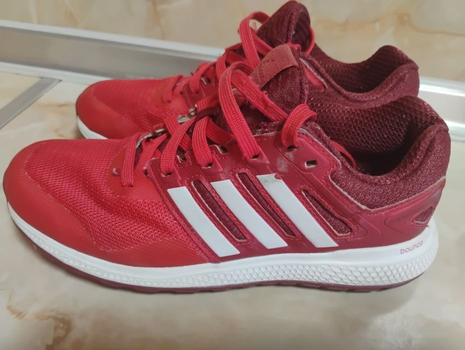 Маратонки Adidas 33 н
