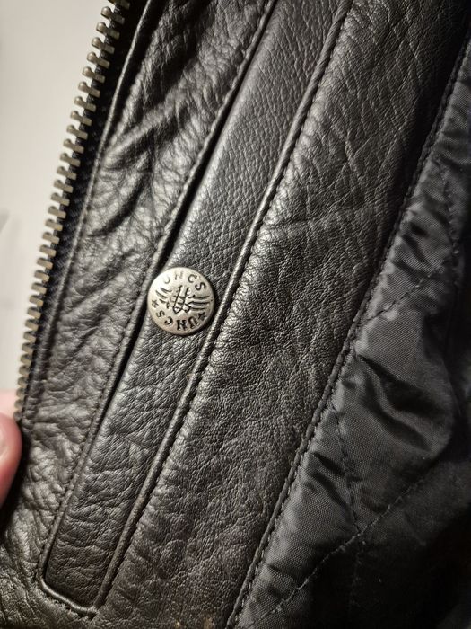 Geacă din piele naturală marca UNCS, model bomber, mărime mare, grea