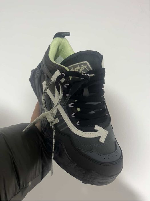 Vand Off white odsy(marimi 42,43)