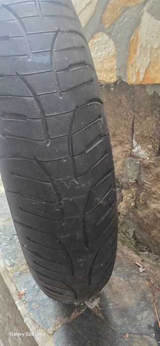 Предна и задна гума за мотор 2 броя