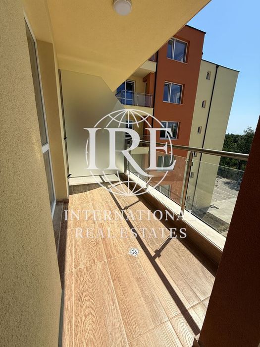 Продава се Двустаен апартамент в Варна, Младост 1 - 59 кв.м за 2289 €/кв.м - Снимка #5