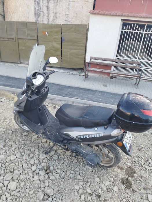 Scuter 125 Explorer Cm motto