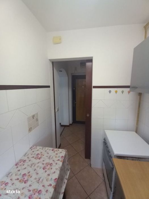 Apartament 2 camere, 32 mp, zona Sasar