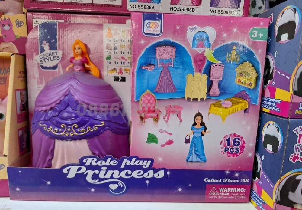 Голям комплект Къща за кукли,  Принцеса с магическа рокля