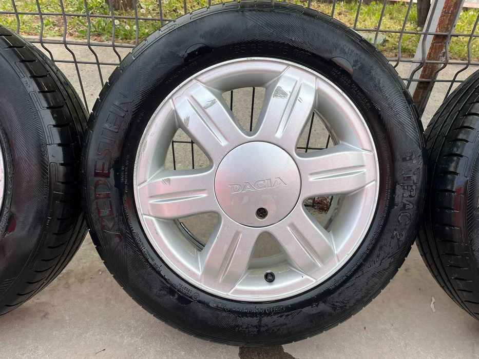 Jante aliaj ORIGINALE DACIA Logan 1 R15 – set complet