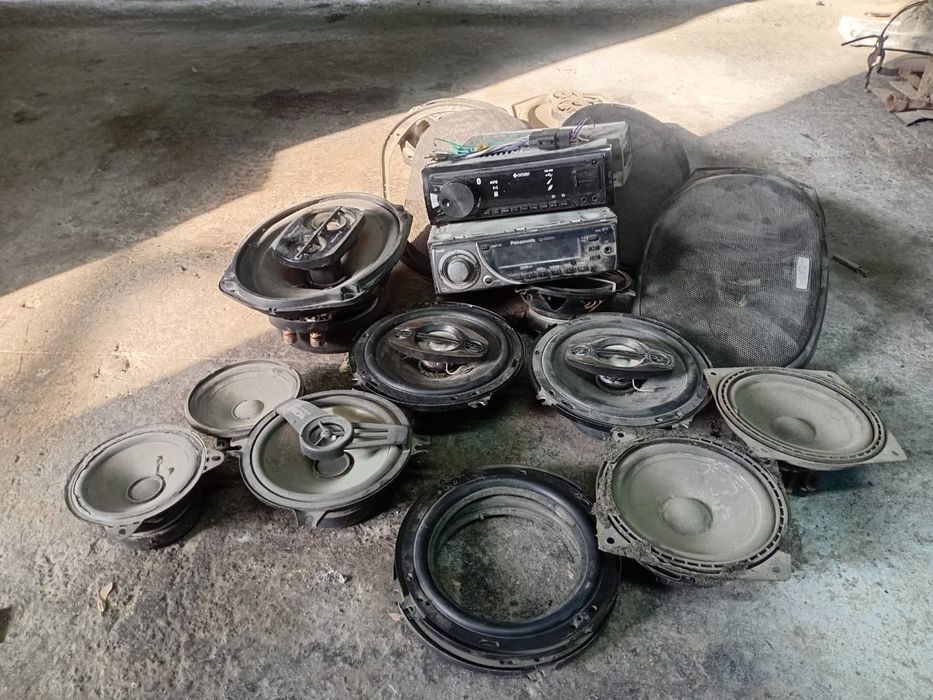 Продам колонки и 2 магнитафона