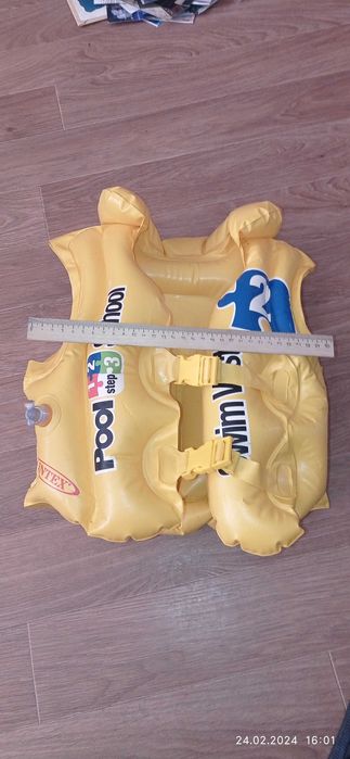жилет надувной детский