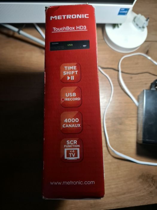 Receptor satelit Metronic TouchBox HD3.