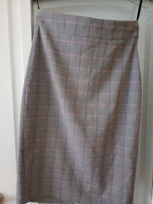 пола  Sisley, SANDRO 38, ,Junona 36, ZARA