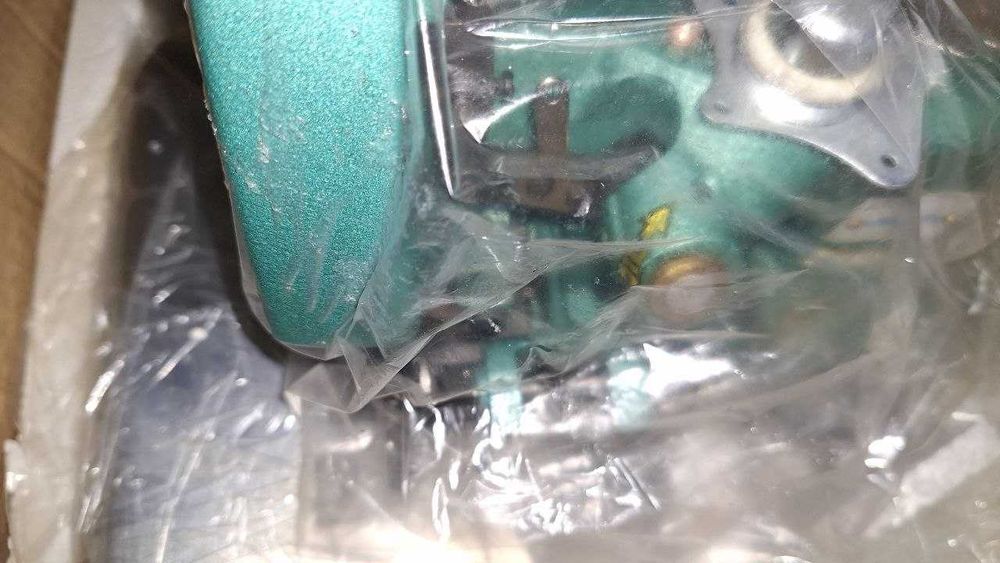 продаю Оверлог модель JUZI GN6D новый в упаковке В масле.