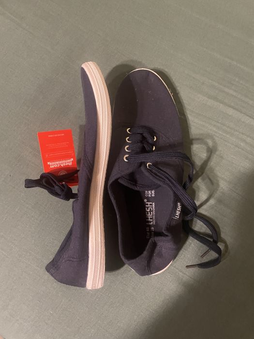 Гуменки - тъмно сини нови