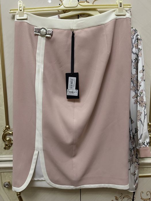 Женская двойка нежная