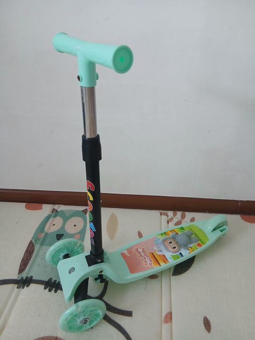 Продам детский самокат
