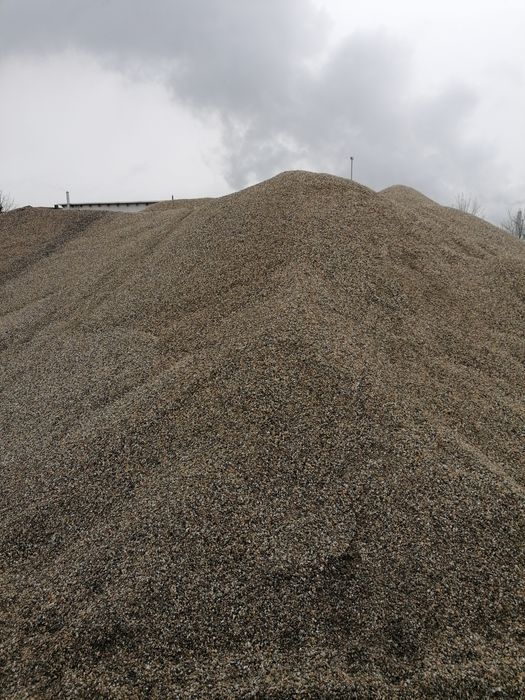 Vând sort, nisip, criblura,, piatră spartă, pământ, transport moloz