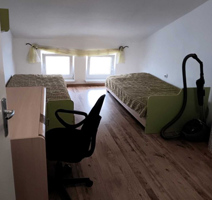 Двустаен апартамент до Билла на моста