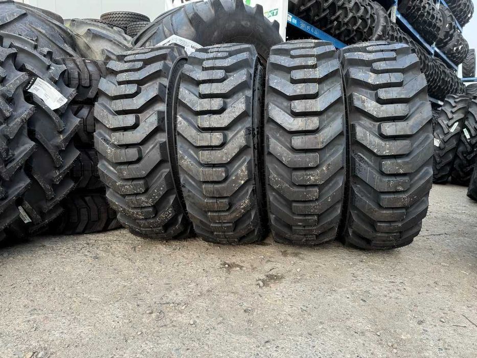 Marca GALAXY 12.5/80-18 cu 14 pliuri pentru buldo