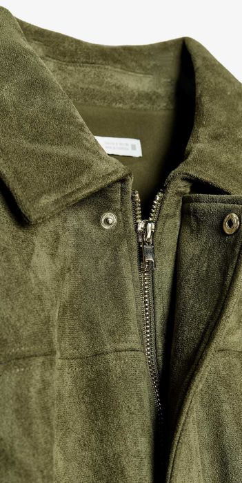 Дамско яке бомбър с ефект на велур