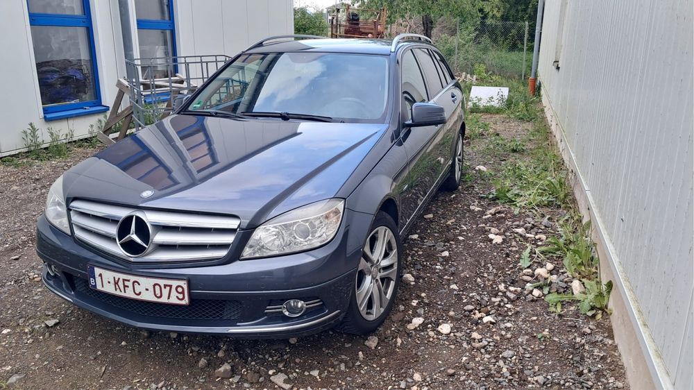 MERCEDES-BENZ C-Class 2010 — imagine 3